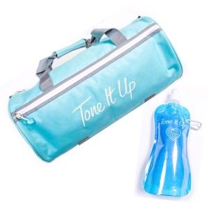 [ Tone It Up ] Duffle Bag & Water Bottle